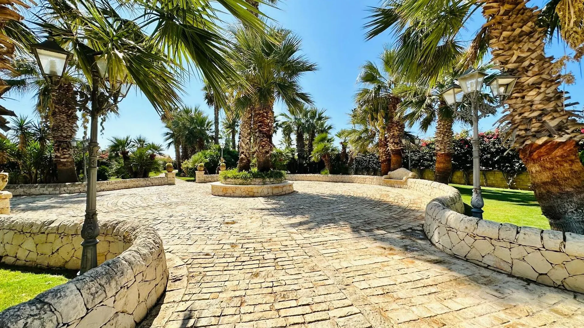 Villa Dalya